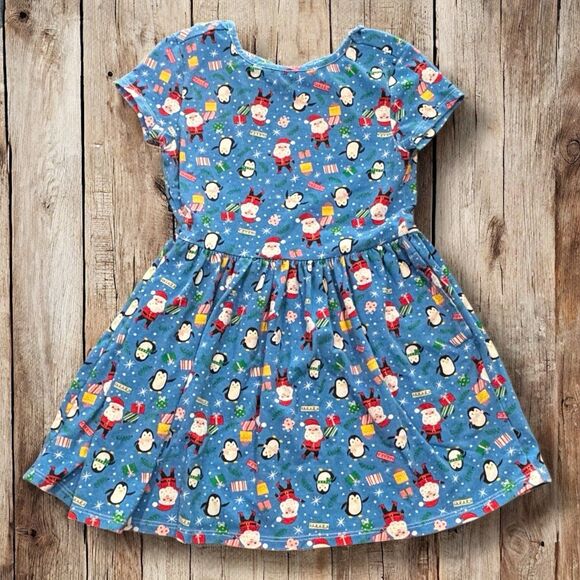 Dot & Zazz XS 4/5 Girls Christmas Dress Santa Penguin Holiday Blue Pockets - Picture 1 of 6